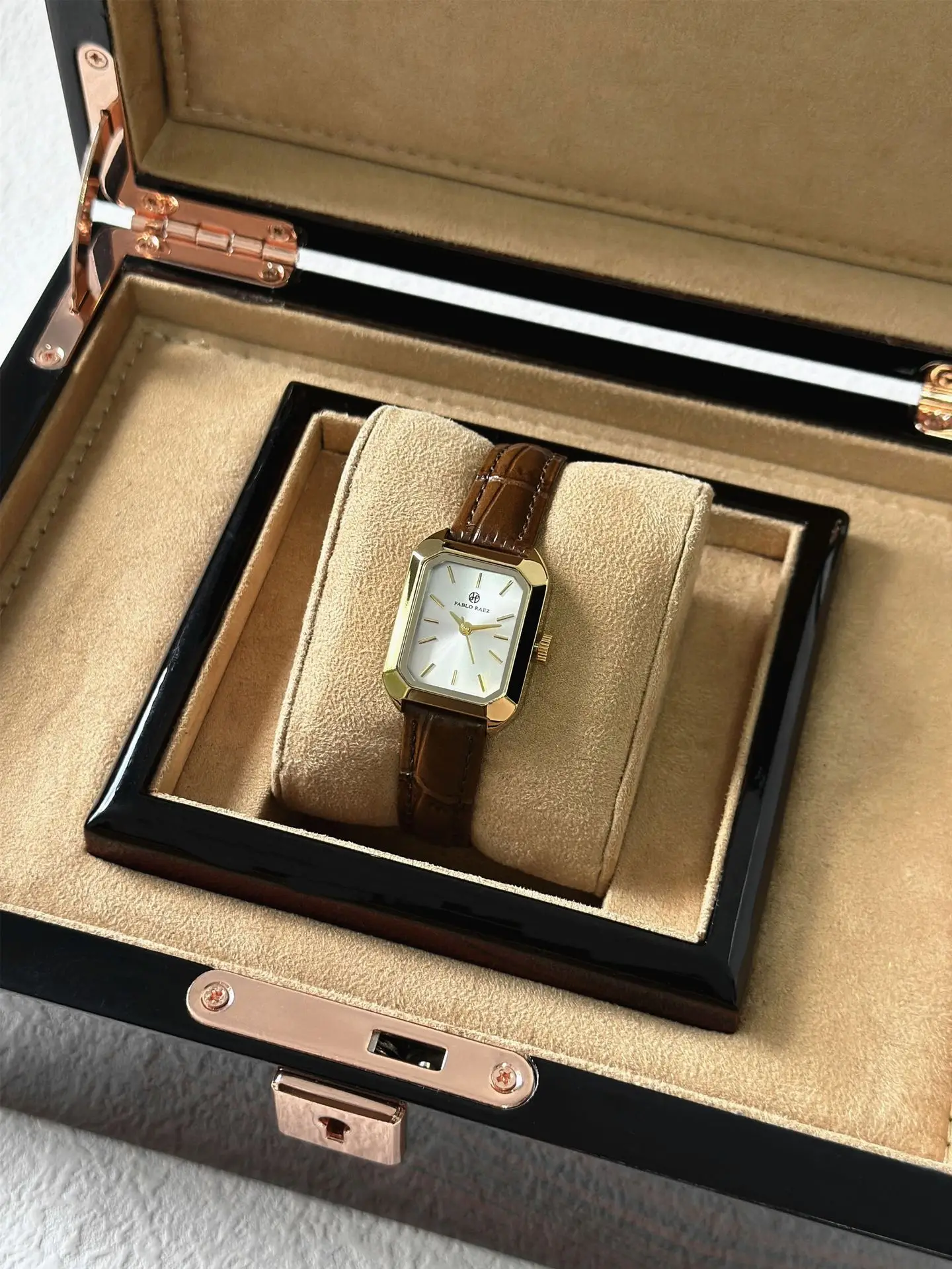 Women's Square Green Watch with Gold Strap — feature 4