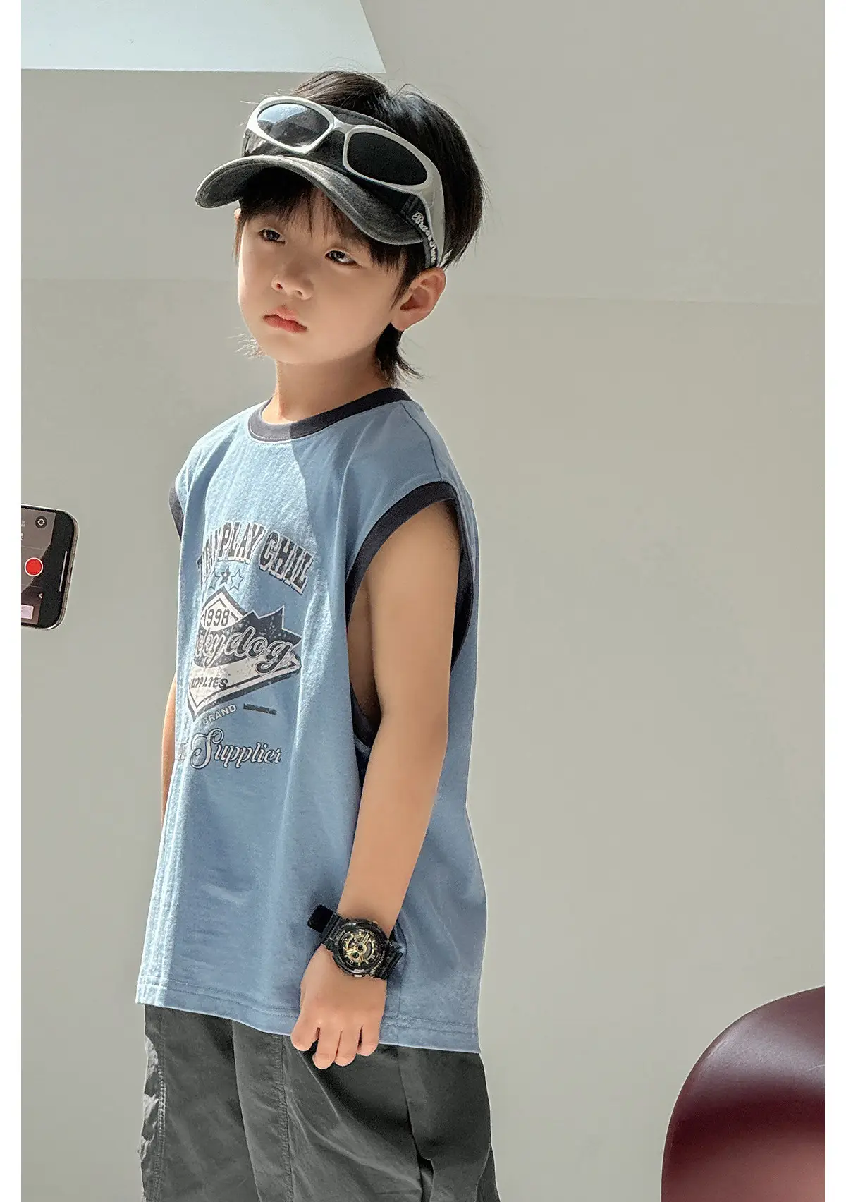 Zhenpinxuan Kids Red Sleeveless Vest 2025 — feature 15