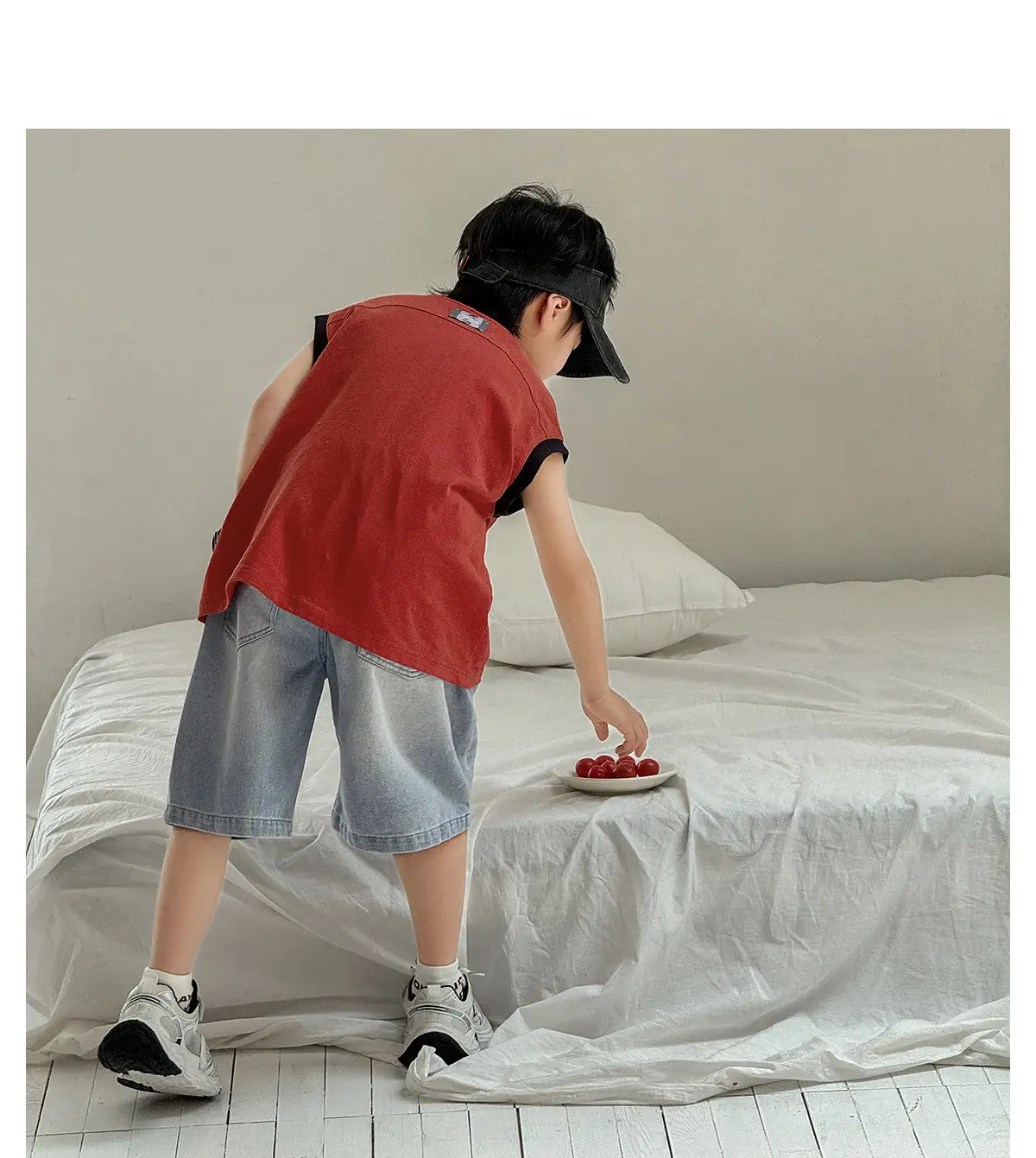 Zhenpinxuan Kids Red Sleeveless Vest 2025 — feature 19