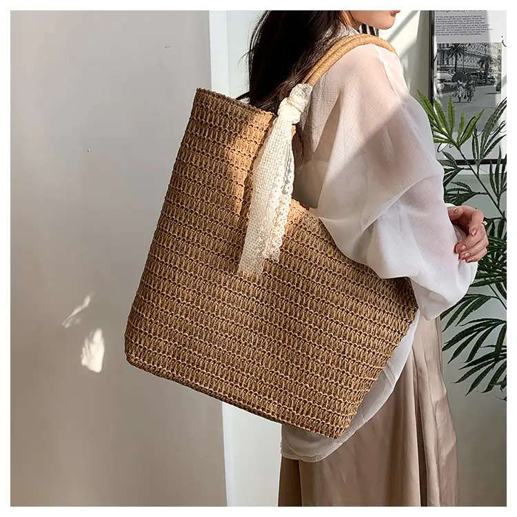 Hollow Straw Beach Bag Large Capacity Summer Casual Tote — feature 10