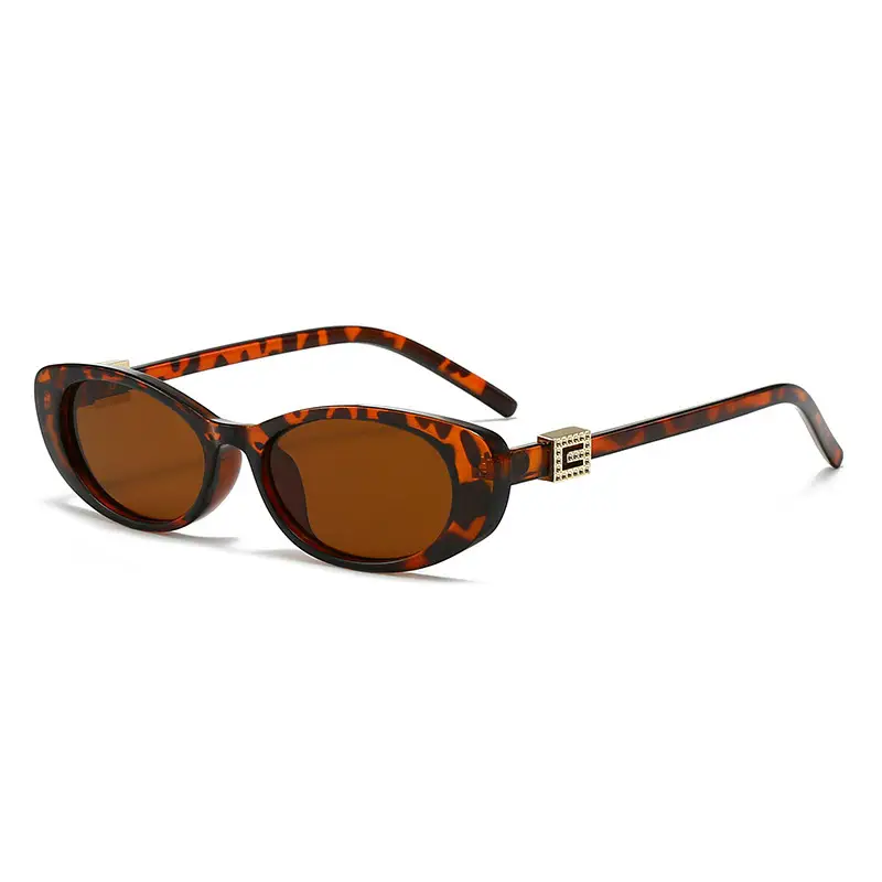Small Face Retro Cat-Eye Sunglasses for Women - Image 2