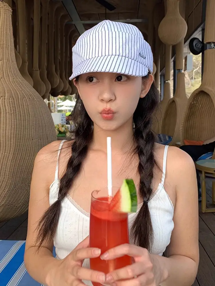 Japanese Striped Duckbill Cap for Women Summer Wide Brim — feature 3