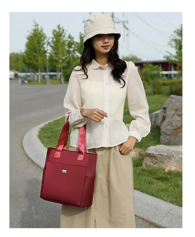 Pink Large Capacity Oxford Tote Bag for Travel & Commute — feature 18