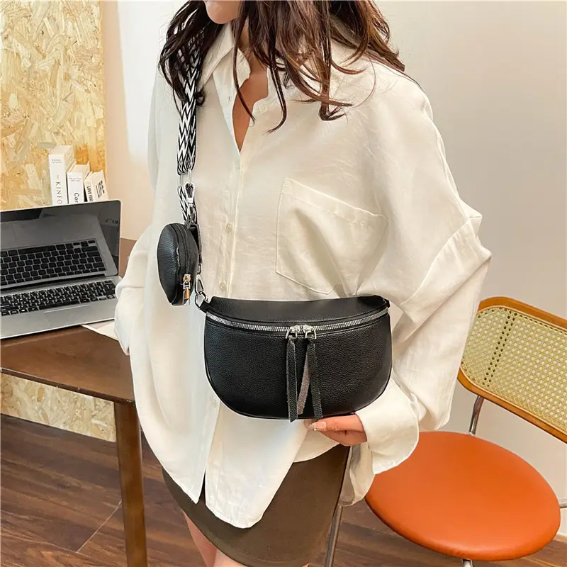 Women's Lightweight Crossbody Bag with Wide Strap - Image 5
