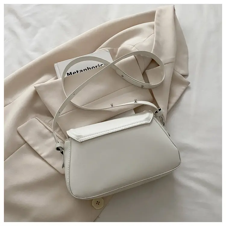 New Women's Beige Magnetic Buckle Shoulder Bag — feature 13