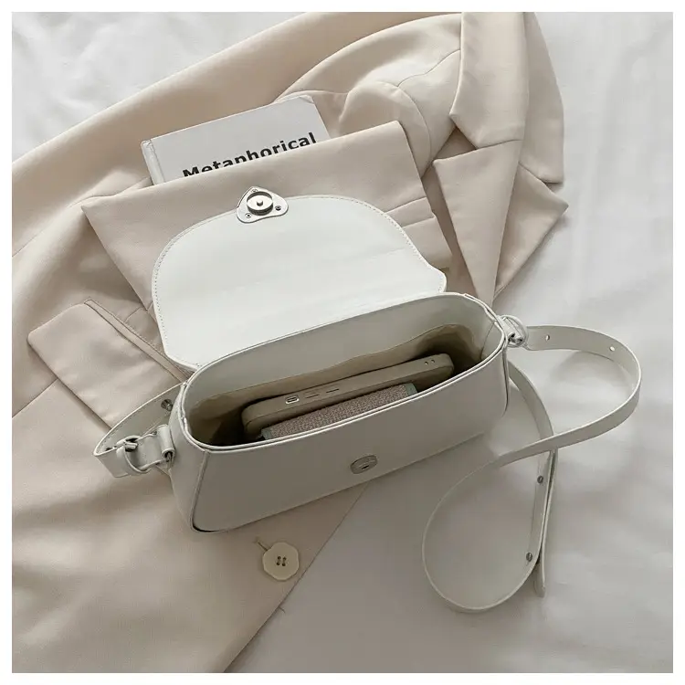 New Women's Beige Magnetic Buckle Shoulder Bag — feature 14
