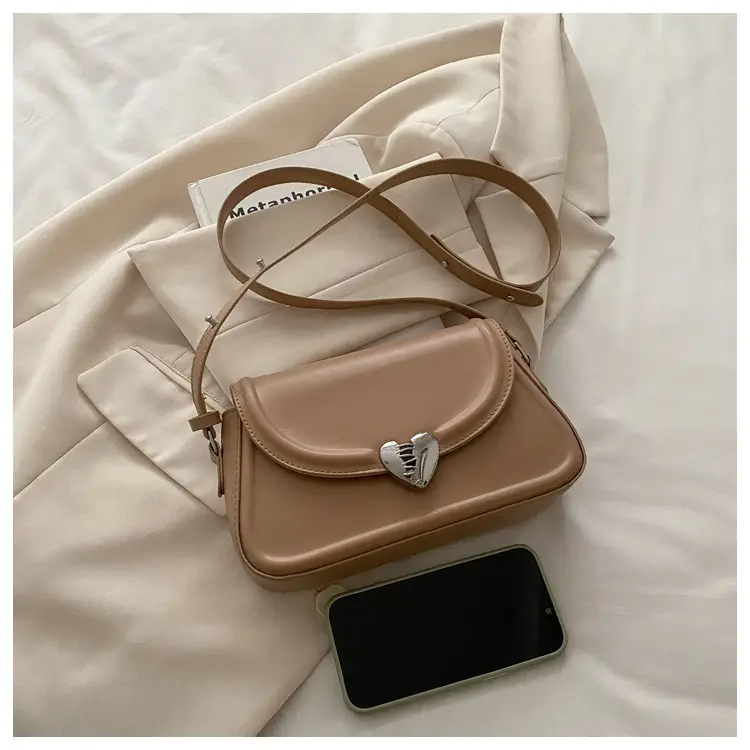 New Women's Beige Magnetic Buckle Shoulder Bag — feature 15