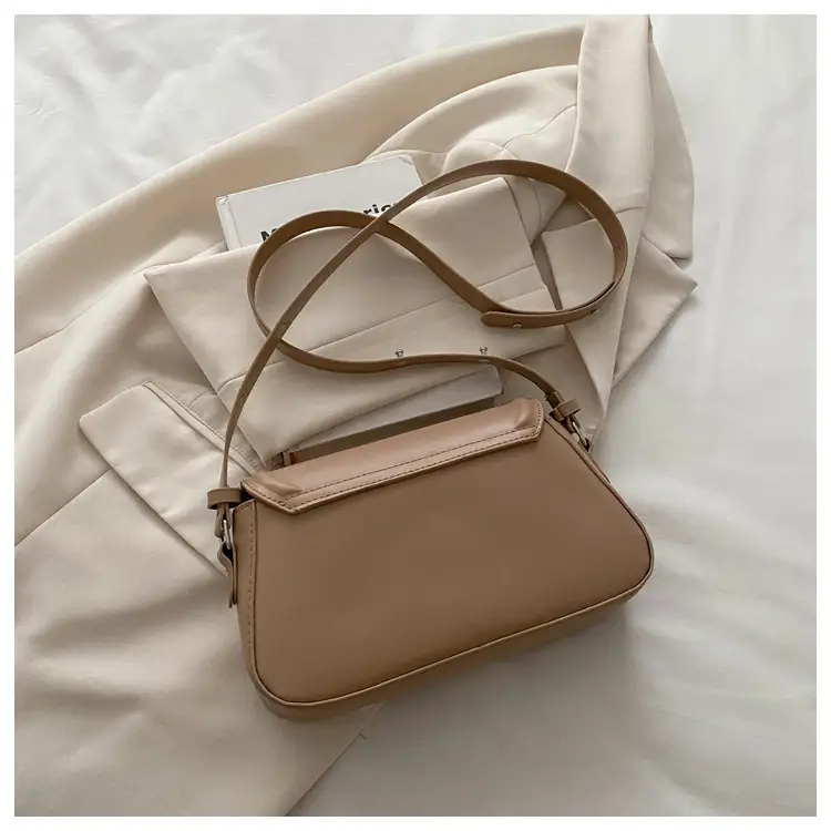 New Women's Beige Magnetic Buckle Shoulder Bag — feature 16