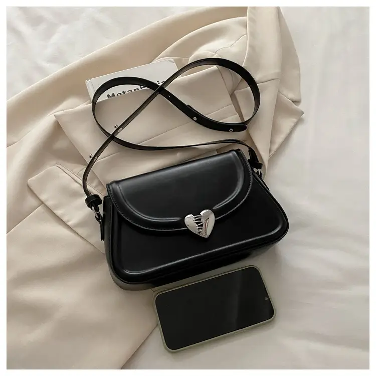 New Women's Beige Magnetic Buckle Shoulder Bag — feature 18