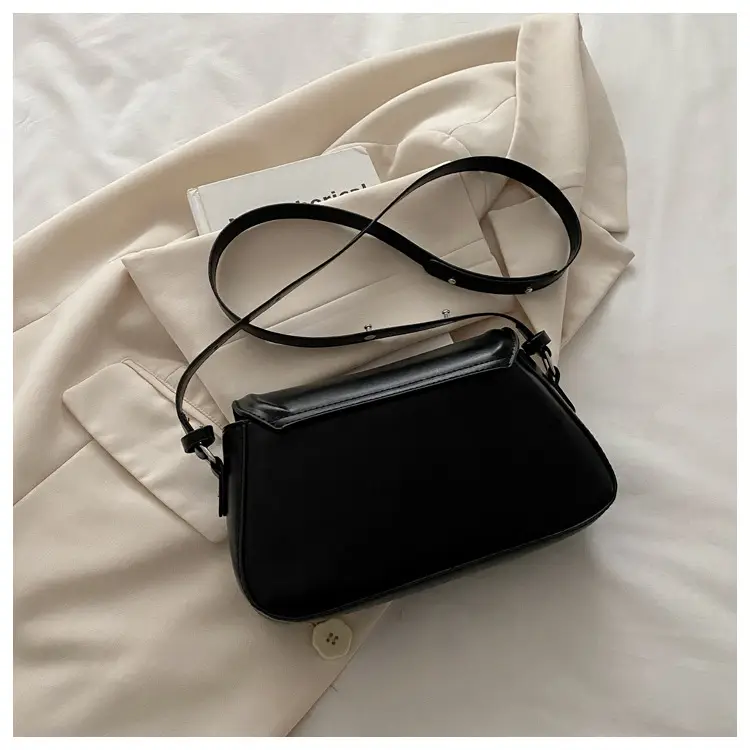 New Women's Beige Magnetic Buckle Shoulder Bag — feature 19