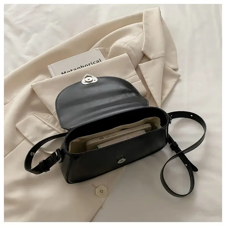 New Women's Beige Magnetic Buckle Shoulder Bag — feature 20
