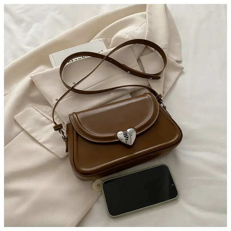 New Women's Beige Magnetic Buckle Shoulder Bag — feature 21