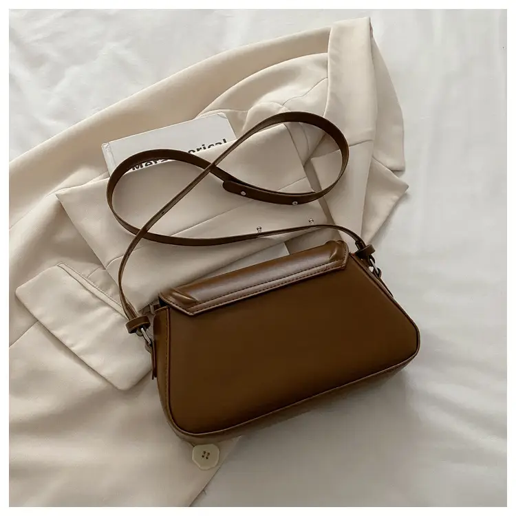 New Women's Beige Magnetic Buckle Shoulder Bag — feature 22