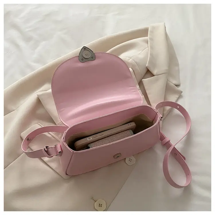 New Women's Beige Magnetic Buckle Shoulder Bag — feature 26