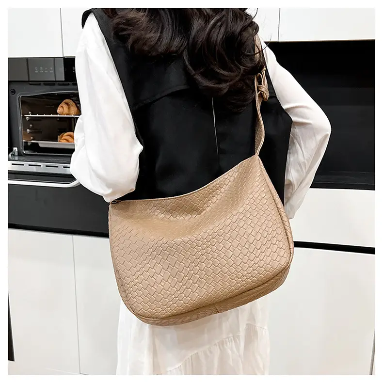 Black Croc-Textured Crossbody Bag for Women — feature 11