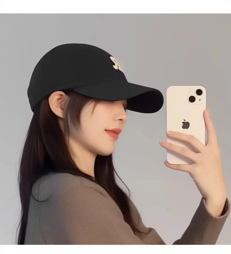 Women Face-Slimming Duckbill Cap with Wide Brim — feature 10