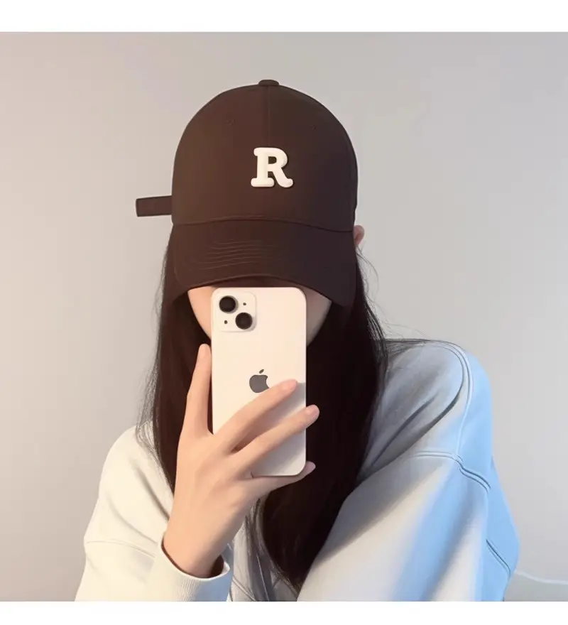 Women Face-Slimming Duckbill Cap with Wide Brim — feature 11