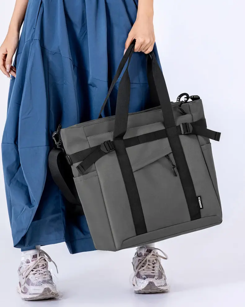 Japanese Style College Student Crossbody Bag Large Capacity Solid Color Tote Bag Commuter Bag — feature 4