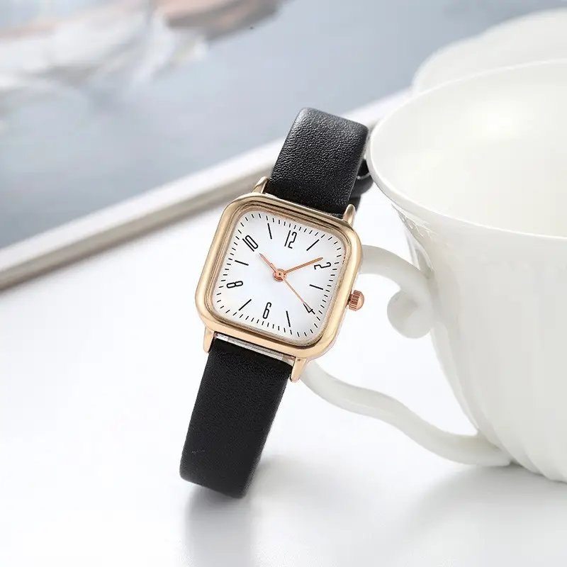 Retro Women's Green Leather Quartz Watch Small Square Rose Gold - Image 2