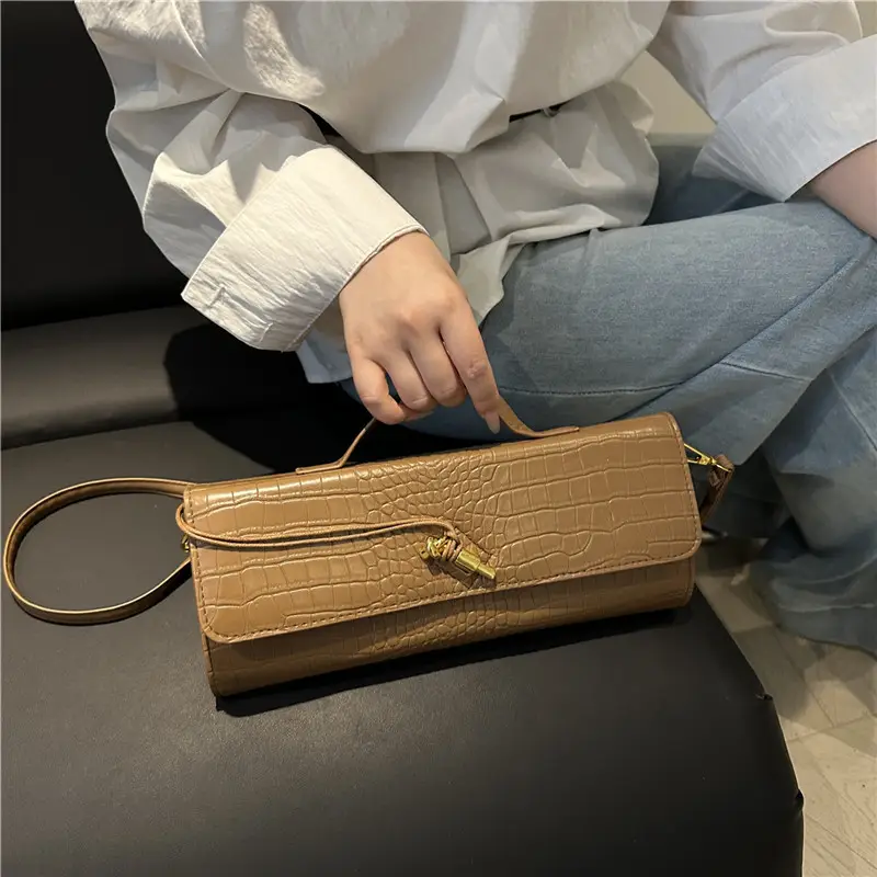White Diagonal Lock Crossbody Bag for Women - Image 7