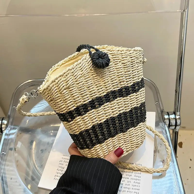 2025 French Woven Crossbody Bag for Women - Image 5