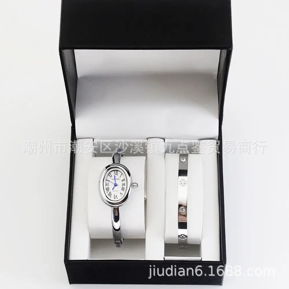 Gold Watch Set for Women Bracelet Compact Quartz Watch - Image 14
