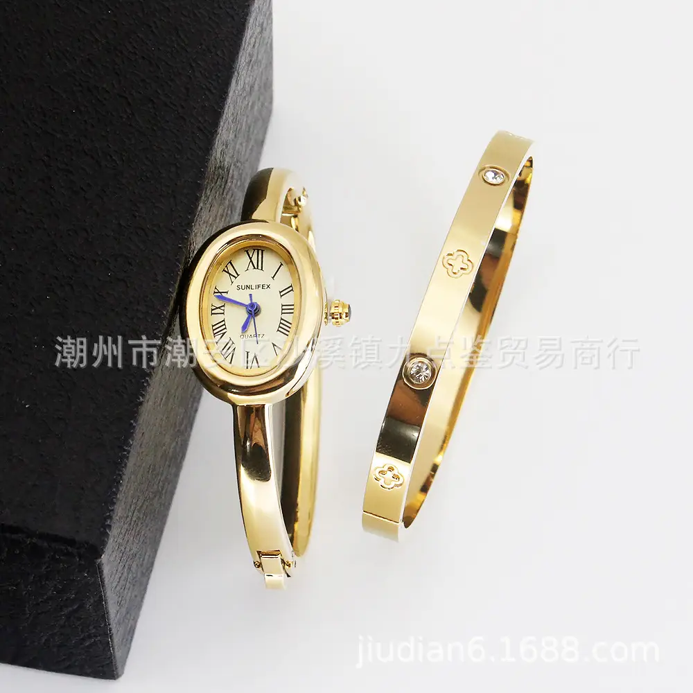 Gold Watch Set for Women Bracelet Compact Quartz Watch - Image 3