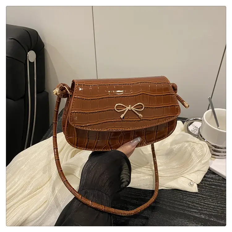 Red Bowknot Croc Texture Crossbody Bag for Women - Image 5