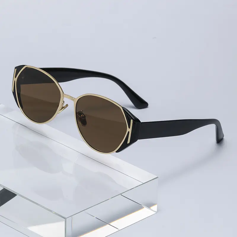 Ice Cube Sunglasses Anti-UV Cat-Eye Black - Image 9