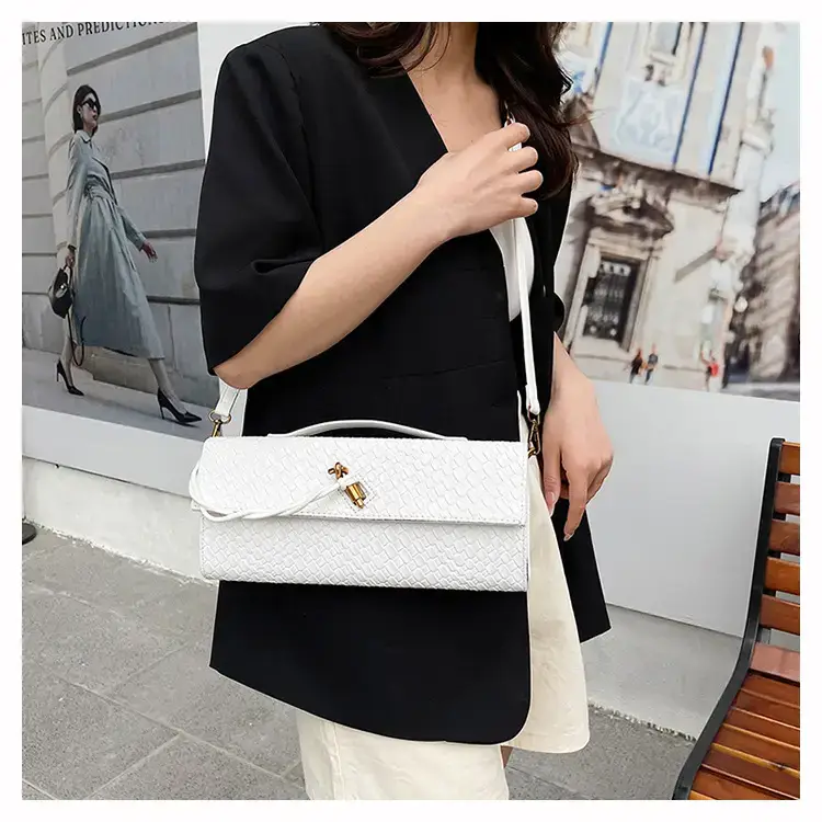 Black Woven Crossbody Bag for Women Luxury Shoulder Bag — feature 16