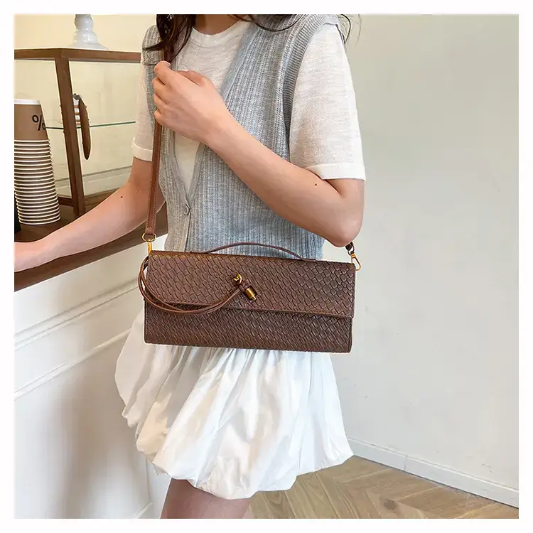 Black Woven Crossbody Bag for Women Luxury Shoulder Bag — feature 18