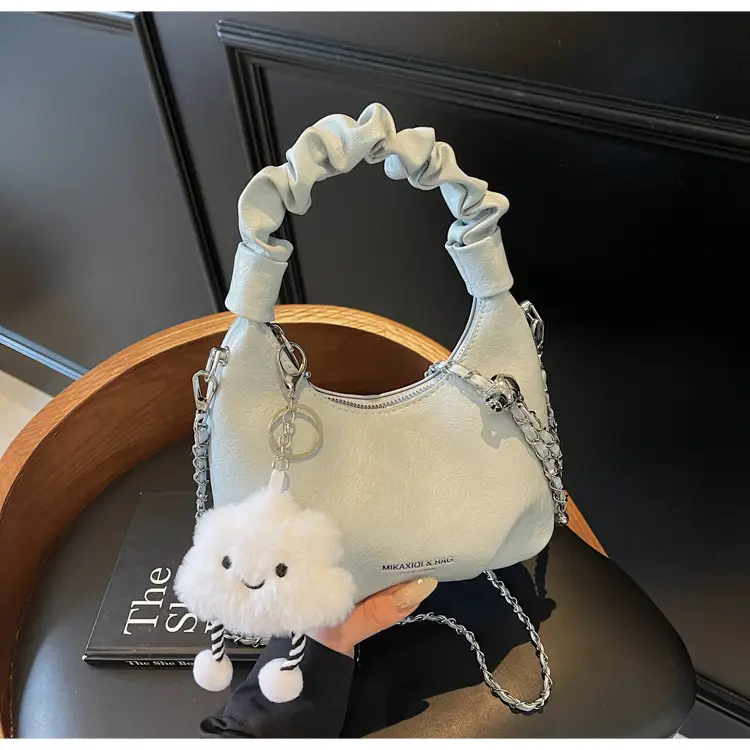 Trendy Cream Chain Shoulder Bag with Cute Bear Pom — feature 15