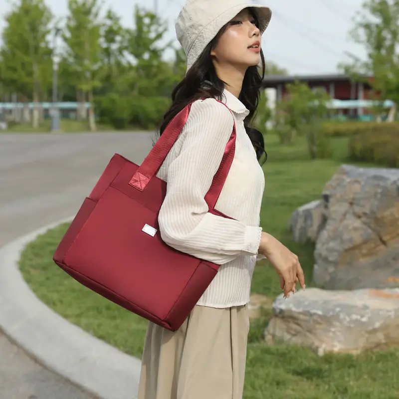 2025 New Mom Pink Nylon Shoulder Bag Large Capacity - Image 9
