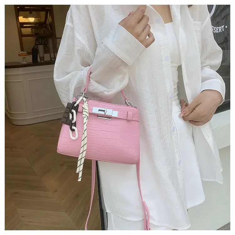 Women's Cream Kelly Crossbody Bag with Strap — feature 11