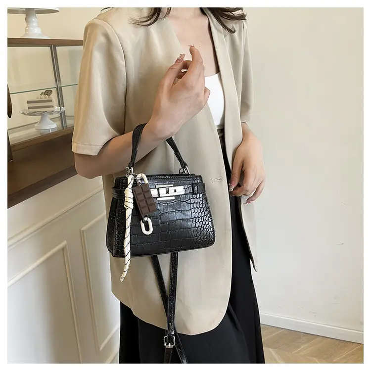 Women's Cream Kelly Crossbody Bag with Strap — feature 19