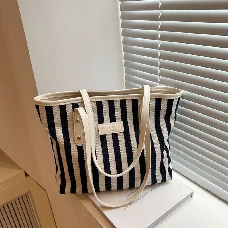 Striped Large Capacity Casual Tote Bag Black White 2025 - Image 4