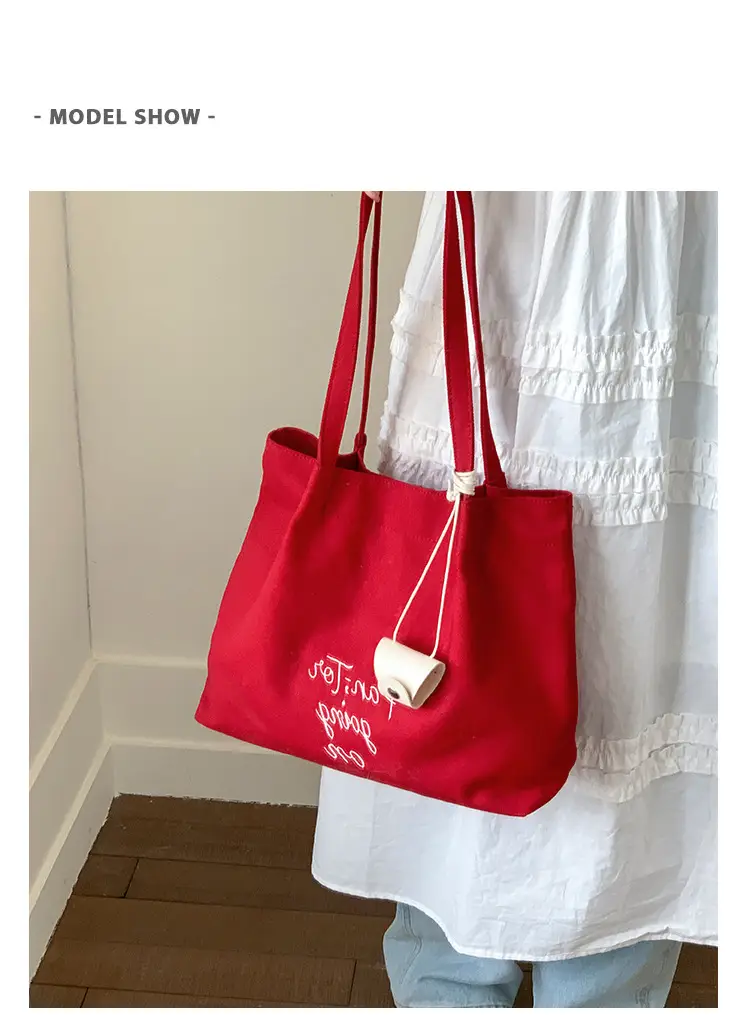 Red Canvas Women's Large Tote Bag 2025 — feature 9