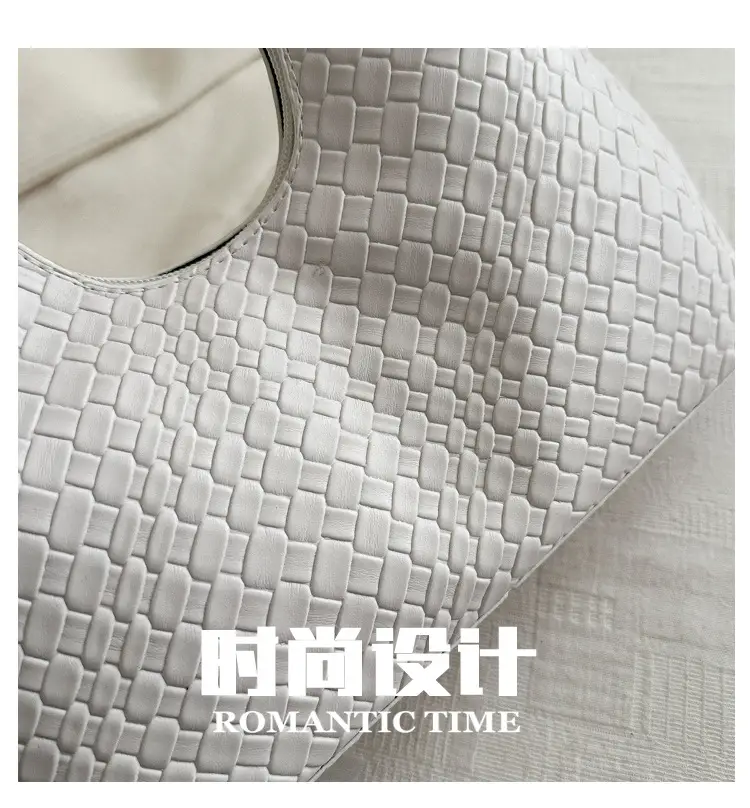 2025 New Summer Woven Commuter Bag Niche Design Large Capacity Single Shoulder Armpit Bag — feature 3