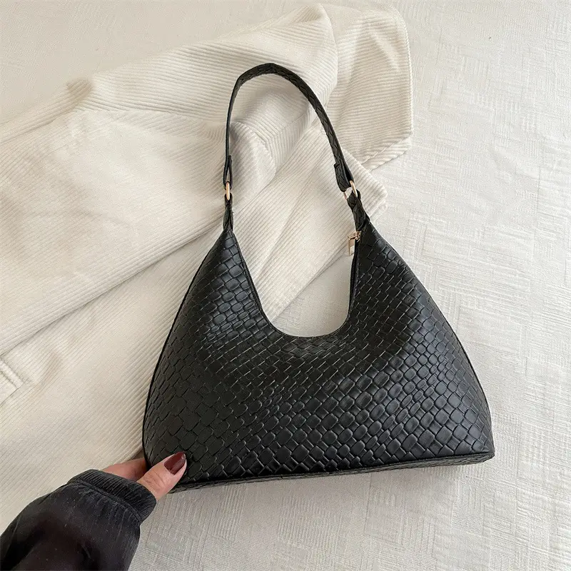 2025 New Summer Woven Commuter Bag Niche Design Large Capacity Single Shoulder Armpit Bag - Image 2