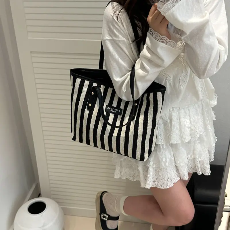 Women's Stripe Shoulder Bag Large Capacity 2025 - Image 7
