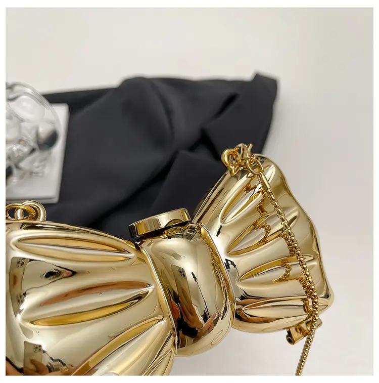 Gold Bow Hairpin for Women — feature 5
