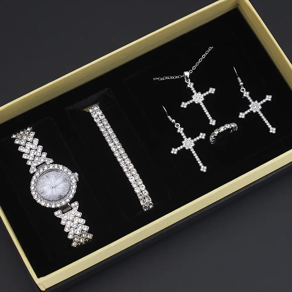 Women's Diamond Quartz Wristwatch Set for Women — feature 14