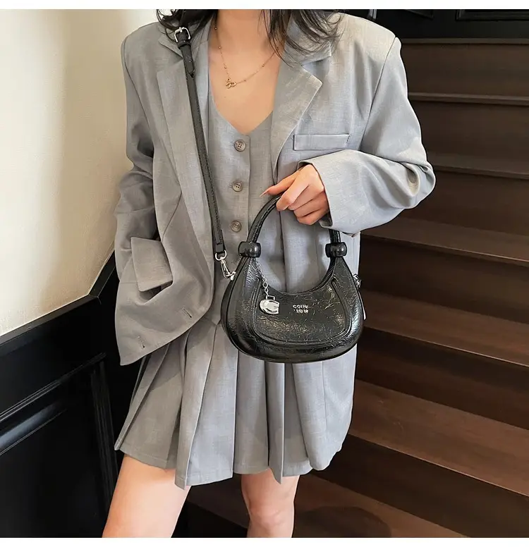 2025 Summer Retro Crescent Shoulder Bag Light Blue — feature 25