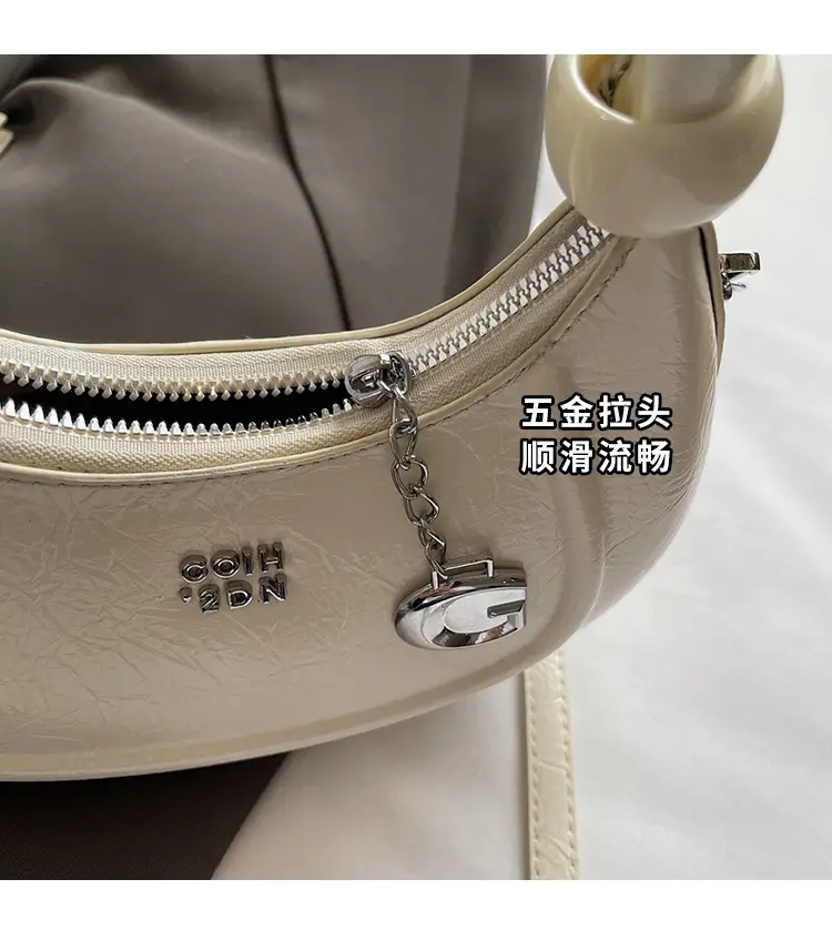 2025 Summer Retro Crescent Shoulder Bag Light Blue — feature 6