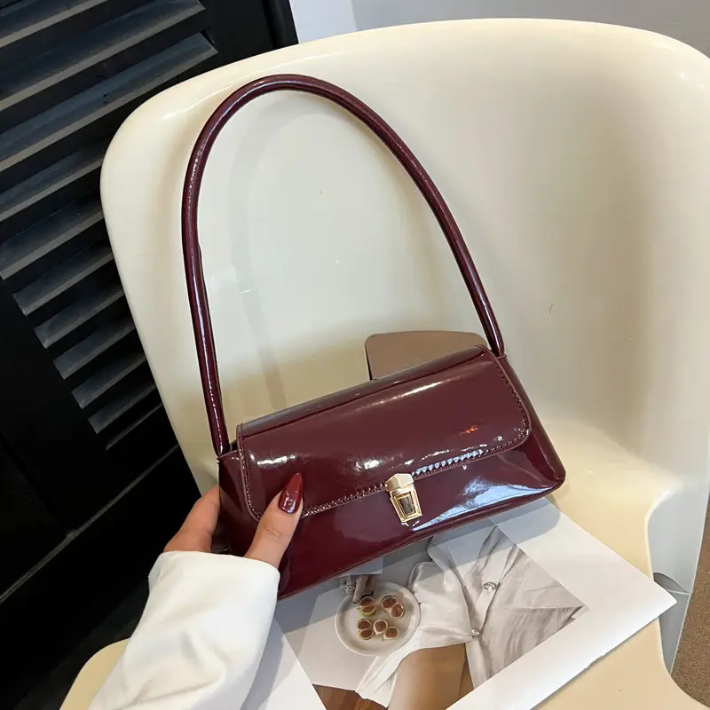 French Retro Shoulder Bag for Women 2025