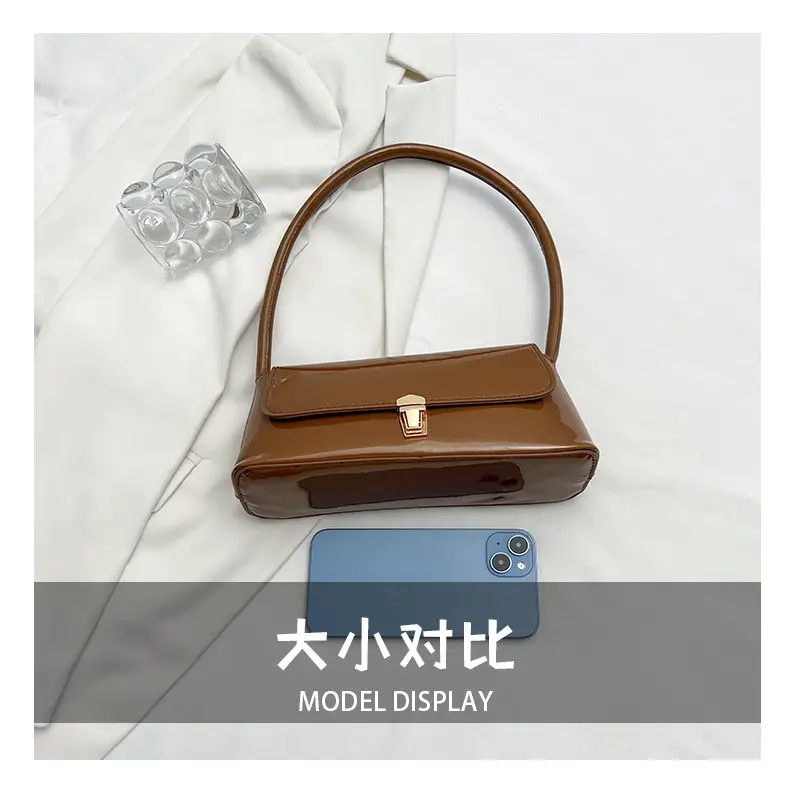 French Retro Shoulder Bag for Women 2025 — feature 4