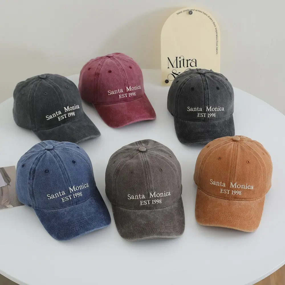 Santa Monica Embroidered Women's Maroon Cap - Image 7