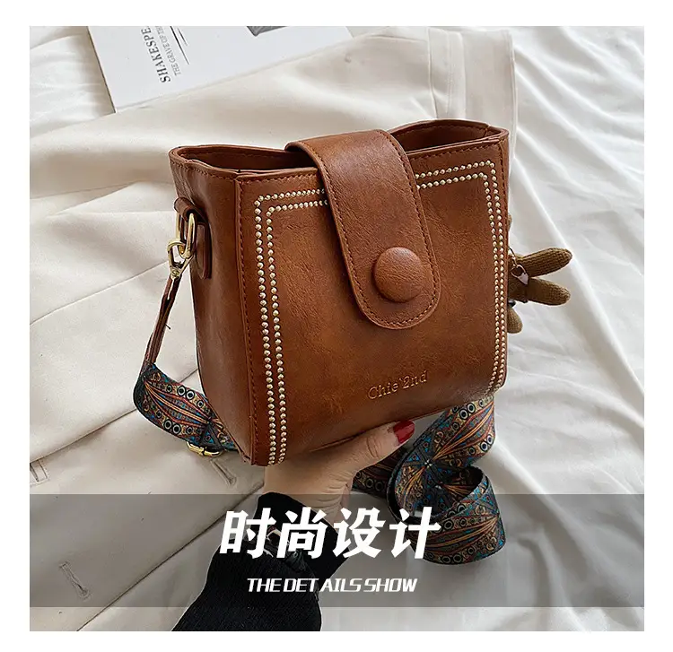 Women's Retro Brown Shoulder Crossbody Bag — feature 10
