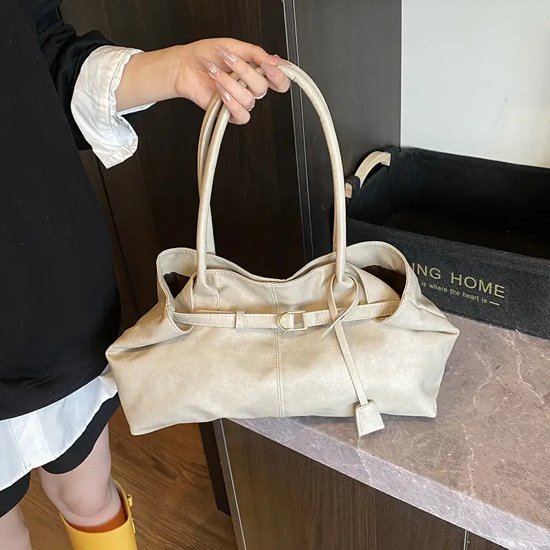 Black Women's Large Capacity Soft Leather Tote Bag - Image 4