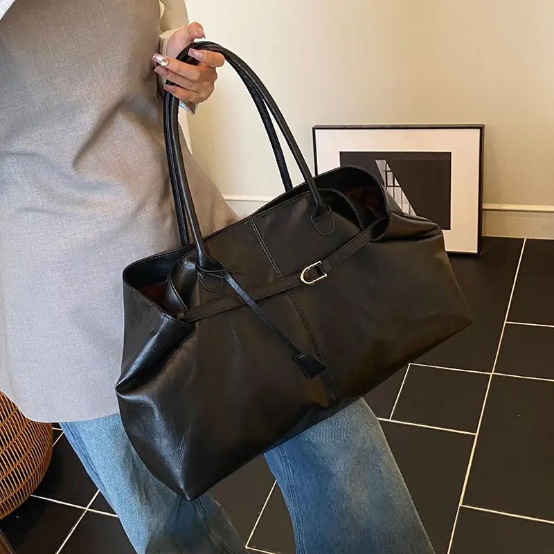 Black Women's Large Capacity Soft Leather Tote Bag - Image 5